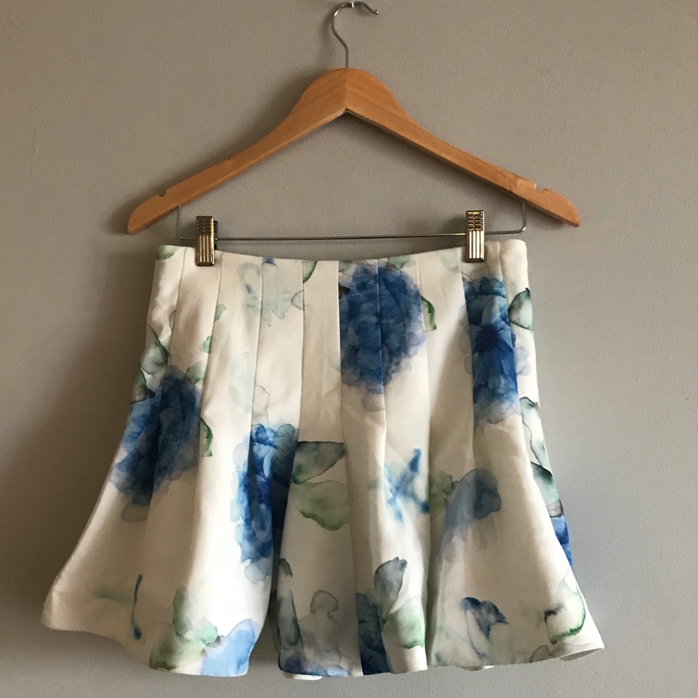 BMD Skirt